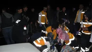 Nizip'te Zincirleme Kaza: 2 Ölü, 4 Yaralı