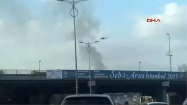 Bayrampaşa'da Tekstil Atölyesinde Yangın..