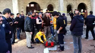Cami İnşaatında Göçük; 6 Yaralı (2)