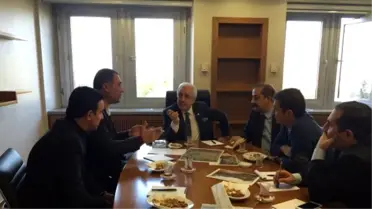 AK Partili Vekil İle DBP'li Yöneticiler Bir Arada