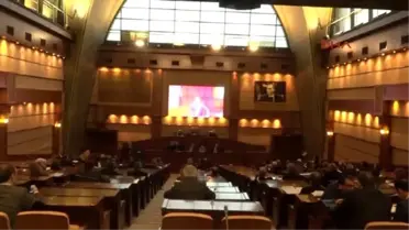 İbb Meclisi'nde Sur Gerginliği...