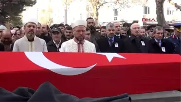 Şehit Oğlunu, Onun Polis Şapkasıyla Uğurladı -2
