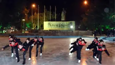Yibo'nun Buz Pateni Takımının Hedefi Şampiyonluk