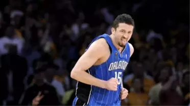 Orlando Magıc'ten Hidayet Türkoğlu'na Özel Tören