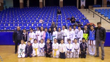 Söke'ye Aydın Karate İl Şampiyonasından 23 Madalya