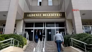 Mersin'de Hdp'li Belediye Başkanı İhaleye Fesat Karıştırmaktan Gözaltına Alındı