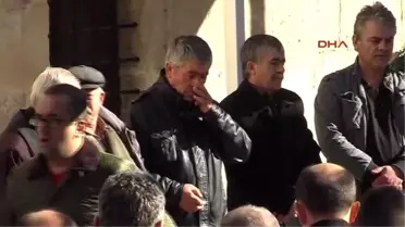 Kırklareli - Gizem, Son Yolculuğuna Kadınların Omuzlarında Uğurlandı