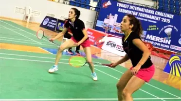 Badmintonda Yarı Finalistler Belli Oldu