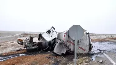 Kırıkkale'de 2 Kazada 3 Ölü, 17 Yaralı