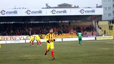 Taraftardan Sahadaki Futbolcuya Duygulandıran Mektup