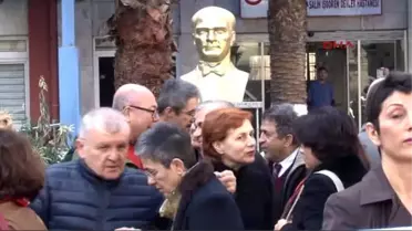 İzmir - Bakan Müezzinoğlu'na 'Muayene Süresi' Çağrısı