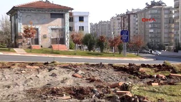 Kahramanmaraş'ta Parktaki Ağaçların Kesilmesine Tepki