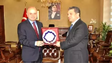 KKTC Milli Eğitim Bakanı Dürüst: Anavatansız Olamayız