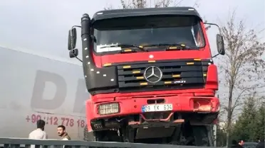 Kamyon, Korkulukların Üstüne Çıktı