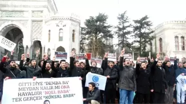 Üniversite Öğrencilerinden 'Yılbaşı' Protestosu