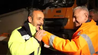 Bakan Yıldırım, Yeni Yıla Bolu Dağı'nda Karayolları İşçileriyle Girdi