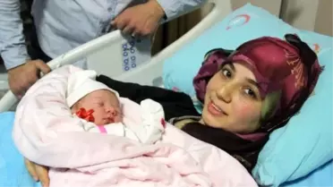 Yeni Yılın İlk Bebeği Zonguldak'ta Dünyaya Geldi
