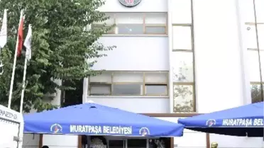 Genç Avukatın Hayali Evlenmekti