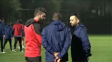Kahramanlı: 'Bülent Hocayı Çağıracağız, Helalleşip, El Sıkışıp Göndereceğiz'