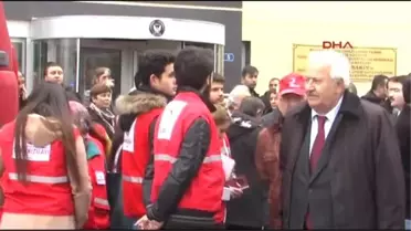 Kayseri'den, Bayırbucak Türkmenleri?ne 4 Tır Dolusu Yardım