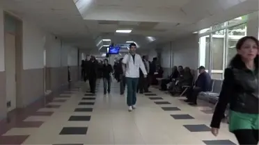 İç Organları Ters Tarafta Olan Gencin Böbreği Kasığına Yerleştirildi