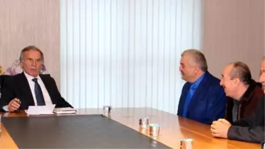 Şahin: 'Ak Parti İmamın Beyaz Sarığı Gibidir'