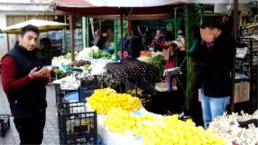 Sarıgöl'de Esnaf Pazar Duası Yapıyor