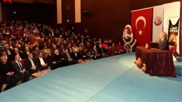 Başbakan Başdanışmanı Prof. Dr. İskender Pala Uşak'ta Üniversite Öğrencilerine Hitap Etti
