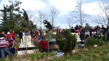 Bafra'yı Mateme Boğan Tekne Faciasında Ölenler Mezarı Başında Anıldı
