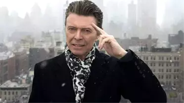 İngiliz Rock Yıldızı David Bowie Hayatını Kaybetti