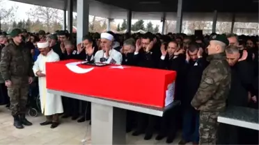 Şehit Özel Harekat Polisi Ağçelik, Son Yolculuğuna Uğurlandı