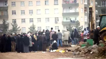 Şehit Uzman Çavuş Ayyıldız, Diyarbakır'da Toprağa Verildi