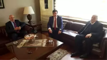 Başkan Yalçın, Eski Bakan Şeker'i Ziyaret Etti