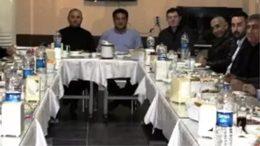 Ticaret Borsasından Basın Çalışanlarına Yemekli Kutlama