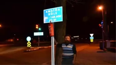 Sürekli Kazaların Yaşandığı Sokağa Vatandaştan Yangın Tüpü Önlemi
