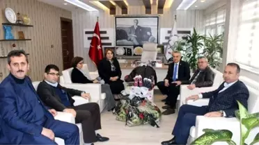 AK Parti'li Mustafa Savaş, İktiyaç Sahibi Öğrencileri Sevindirdi
