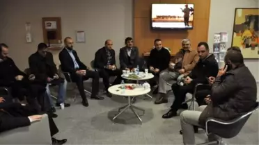 MHP Lideri Bahçeli'yi Partililer Yalnız Bırakmıyor