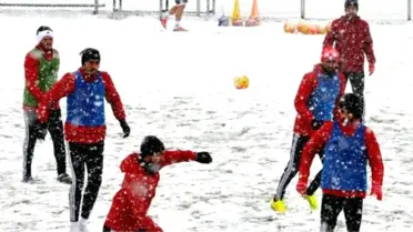 Sivasspor Karda Antrenman Yaptı