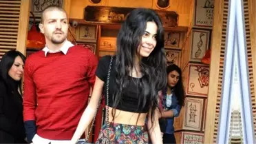 Caner Erkin, Eşi Asena Erkin'le Tek Celsede Boşandı