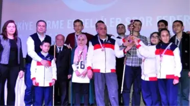 Antalya'da Görme Engelliler Satranç Şampiyonası Sona Erdi