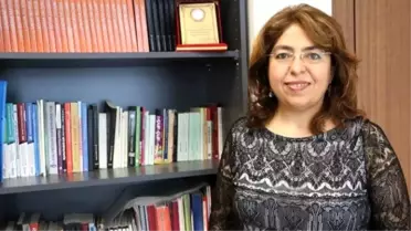 Yrd. Doç. Dr. Hatice Yalçın: 'Başarılar Hediye ile Ödüllendirilmemeli'