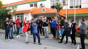 Alanyasporlu Futbolcular Asker Uğurladı