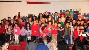 Keloğlan ve Masal Hırsızı' Oyununa Büyük Alkış