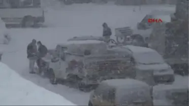 Yüksekova Bitlis ve Yüksekova'da da Kar Etkili Oldu