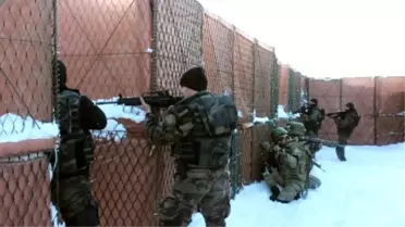 Jöh ve Pöh'ten 'Tek Vücut' Tatbikatı