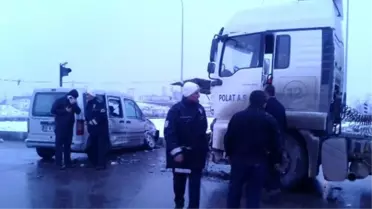 Tavşanlı'da Trafik Kazası, 1 Yaralı