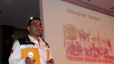 112 Çalışanları Servis Şoförlerine Seminer Verdi
