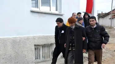 Şehit Kocasını 'Ne Olur Gitme' Diye Uğurladı