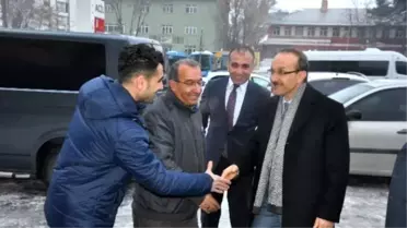 Muş Valisi Yavuz, Gazeteciler Cemiyeti'ni Ziyaret Etti