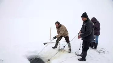 Saatlerce Uğraştılar Sadece Bir Balık Tutabildiler